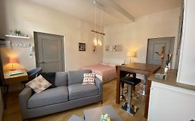 Studio Papillon En Plein Coeur De Ville